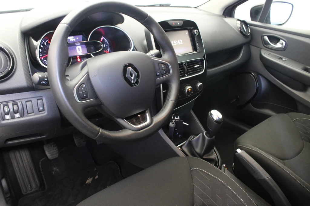 Renault Clio – foto 8
