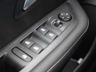 Peugeot 208 – thumbnail 25