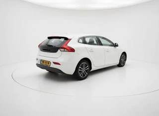 Volvo V40 – thumbnail 5