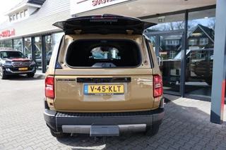 Toyota Land Cruiser – thumbnail 5