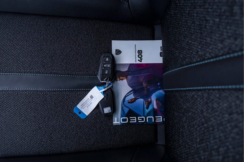 Peugeot 408 – foto 38