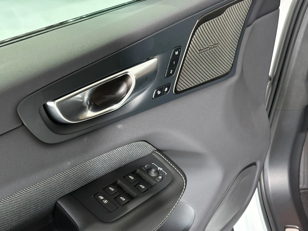 Volvo XC60 – foto 17