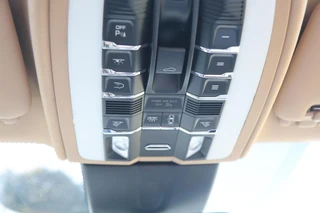 Porsche Cayenne – thumbnail 29