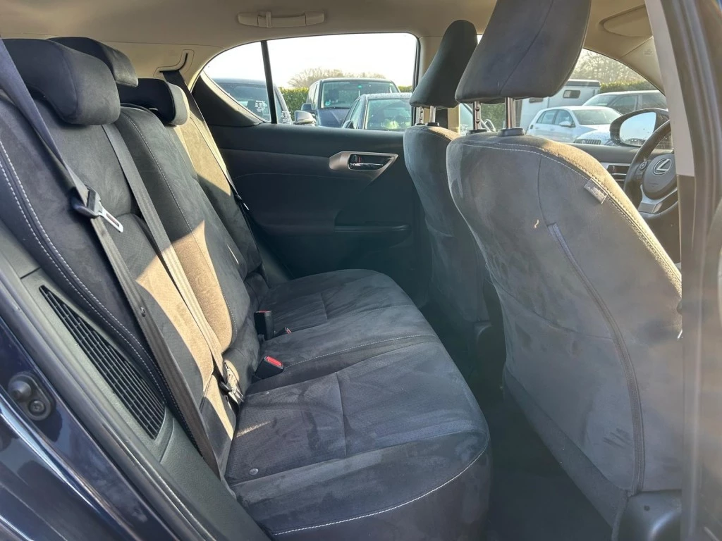 Lexus CT – foto 9