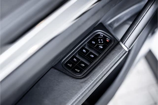 Porsche Cayenne – thumbnail 27