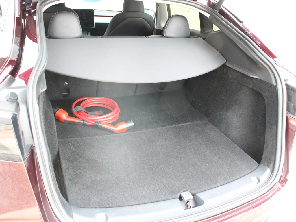 Tesla Model Y – foto 15