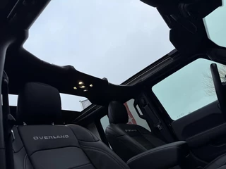 Jeep Wrangler – thumbnail 17
