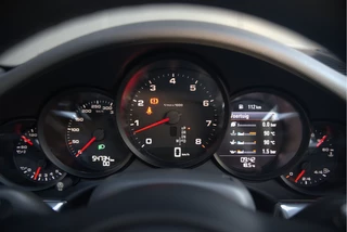 Porsche 911 – thumbnail 19