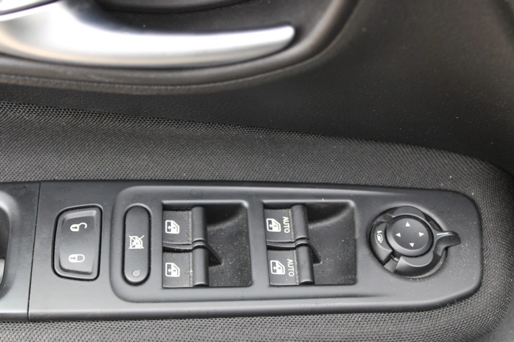 Jeep Renegade – foto 21