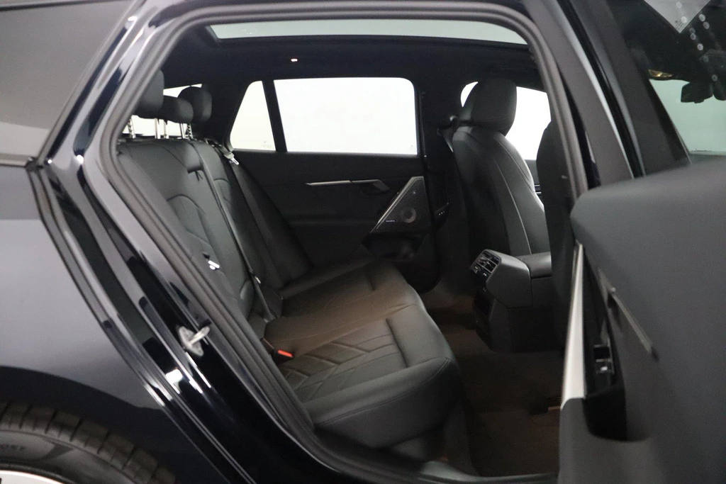 BMW i5 – foto 42