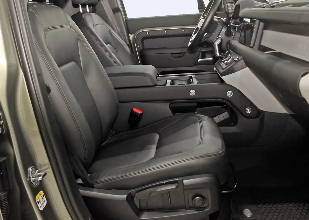 Land Rover Defender – foto 8