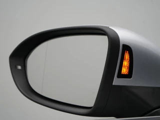 Volkswagen Golf – thumbnail 37
