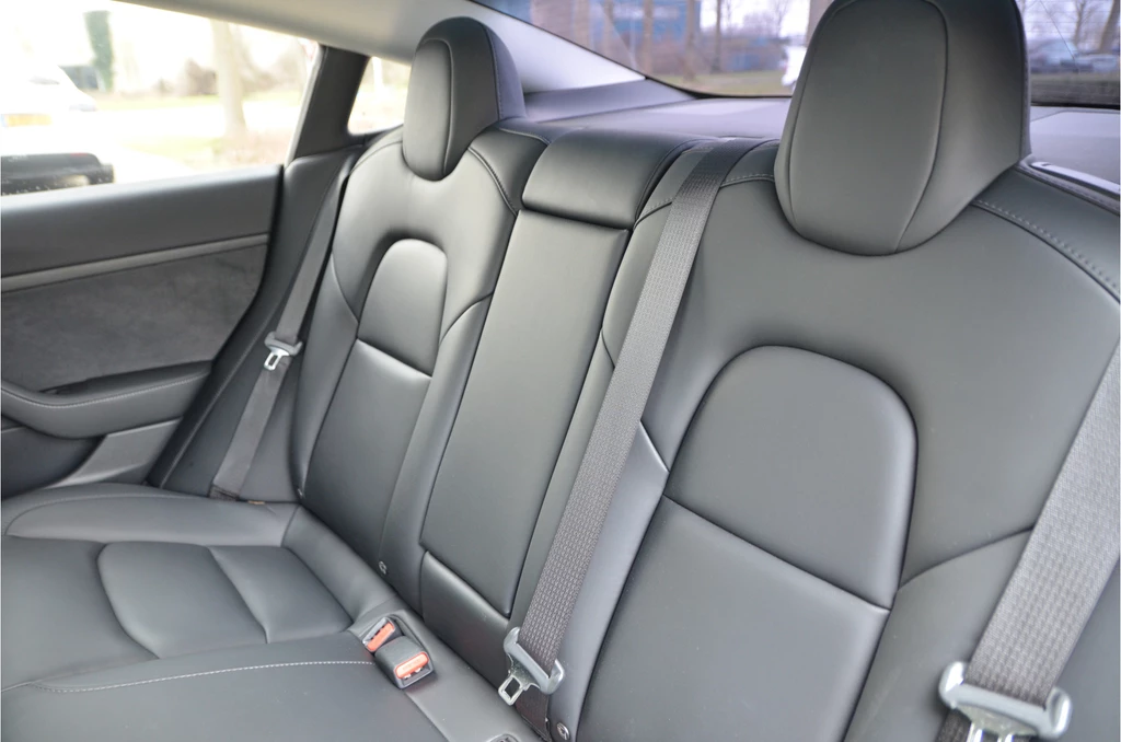 Tesla Model 3 – foto 13