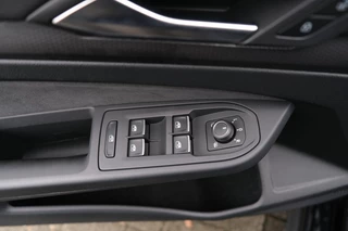 Volkswagen Golf – thumbnail 15