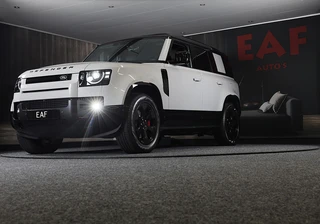 Land Rover Defender – thumbnail 1