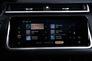 Land Rover Range Rover Velar – thumbnail 27