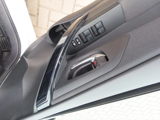 Toyota Auris – thumbnail 12