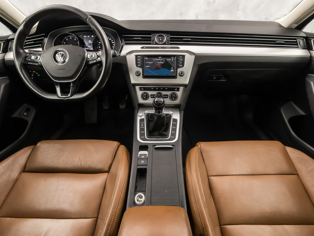 Volkswagen Passat – foto 8