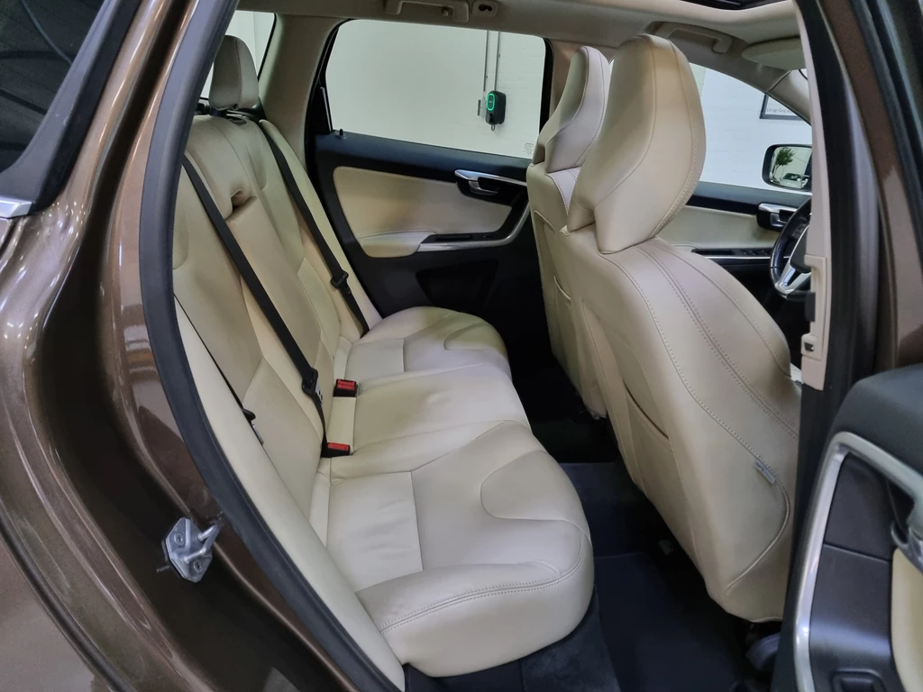 Volvo XC60 – foto 16