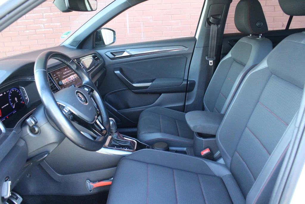 Volkswagen T-Roc – foto 8
