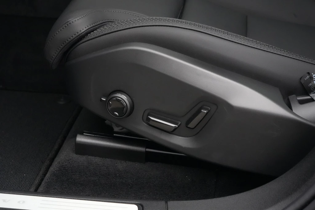 Volvo XC60 – foto 26
