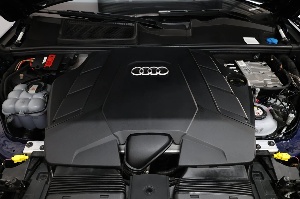 Audi Q7 – foto 27