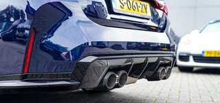 BMW M4 – thumbnail 7