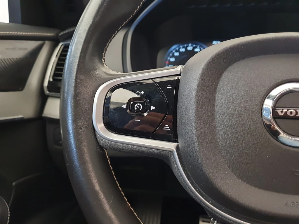 Volvo XC90 – foto 12