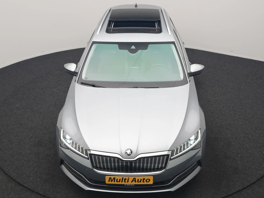 Škoda Superb – foto 12