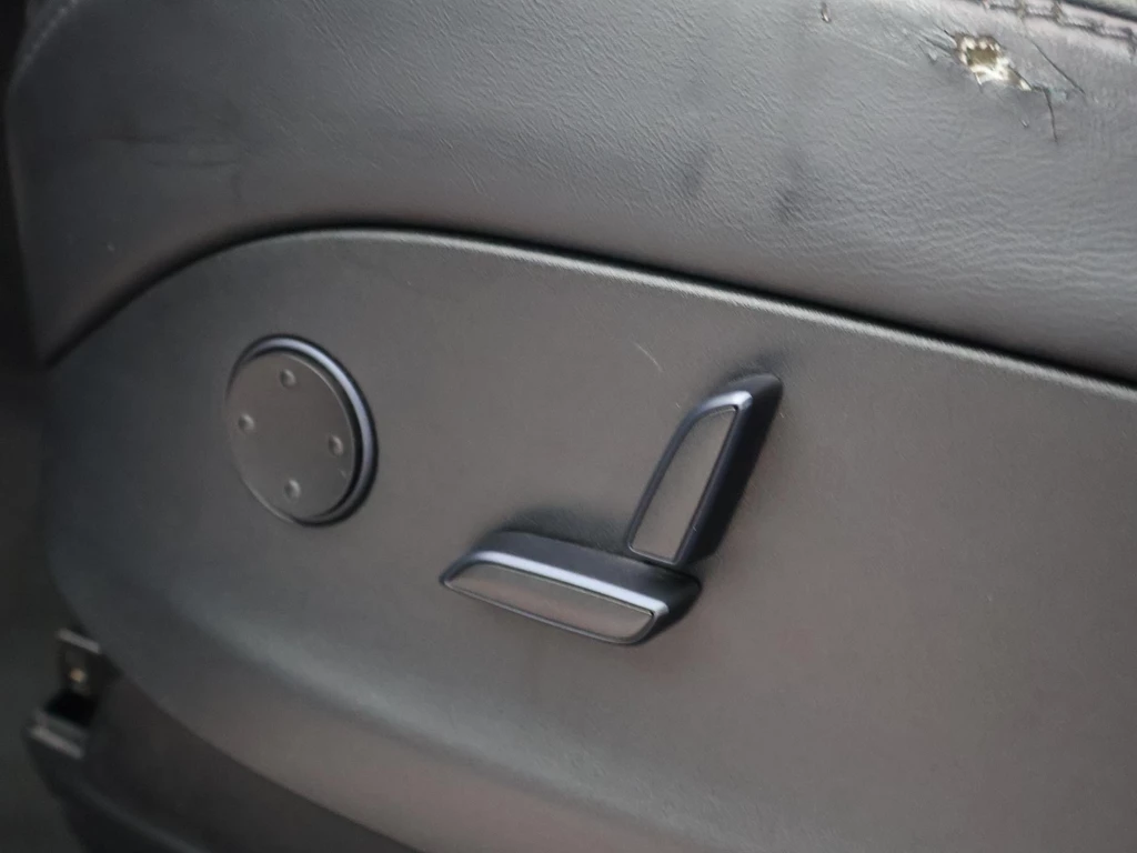 Tesla Model X – foto 81
