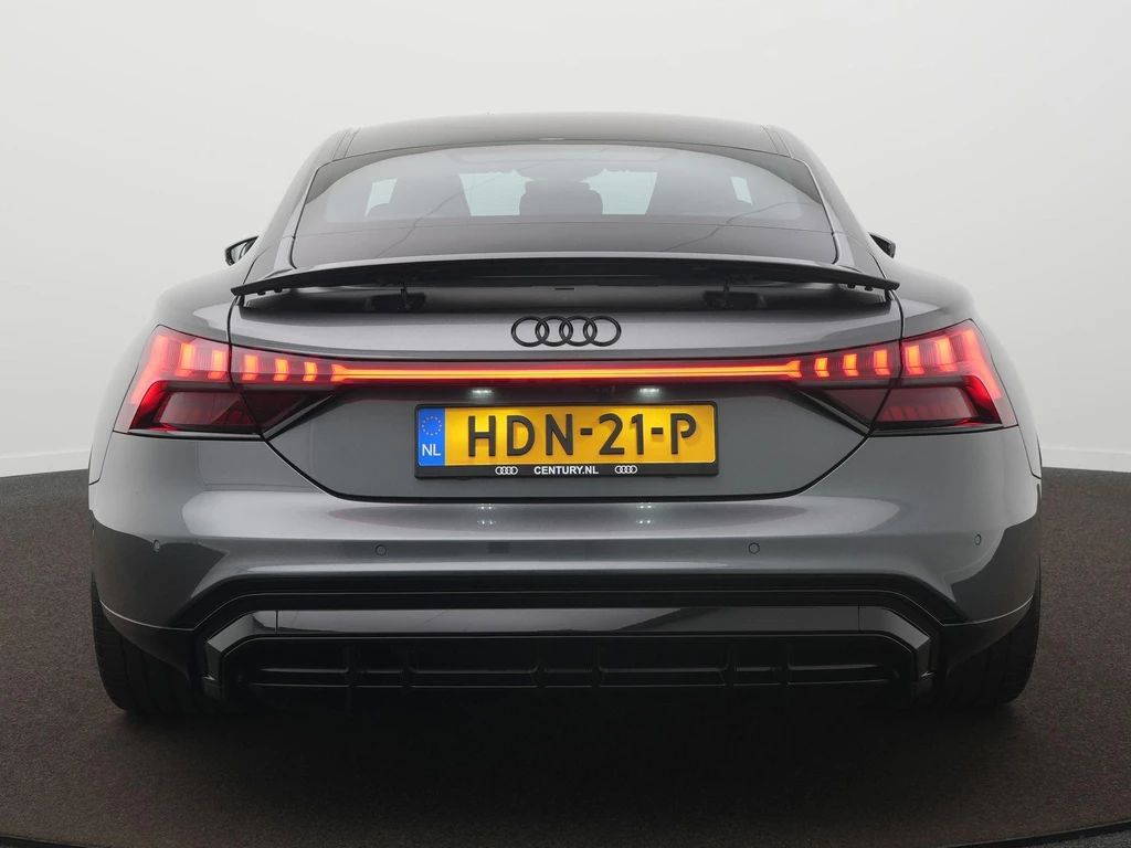 Audi e-tron GT – foto 5