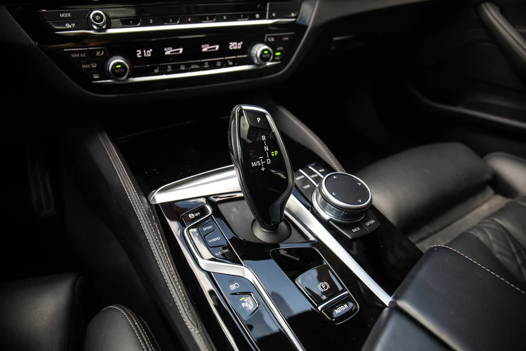 BMW 5 Serie – foto 12