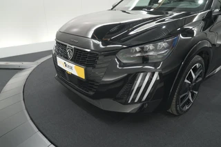 Peugeot 208 – thumbnail 1