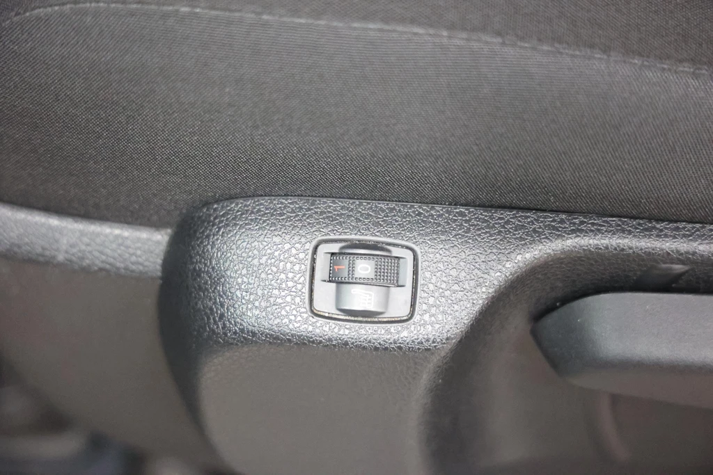 Opel Vivaro – foto 19