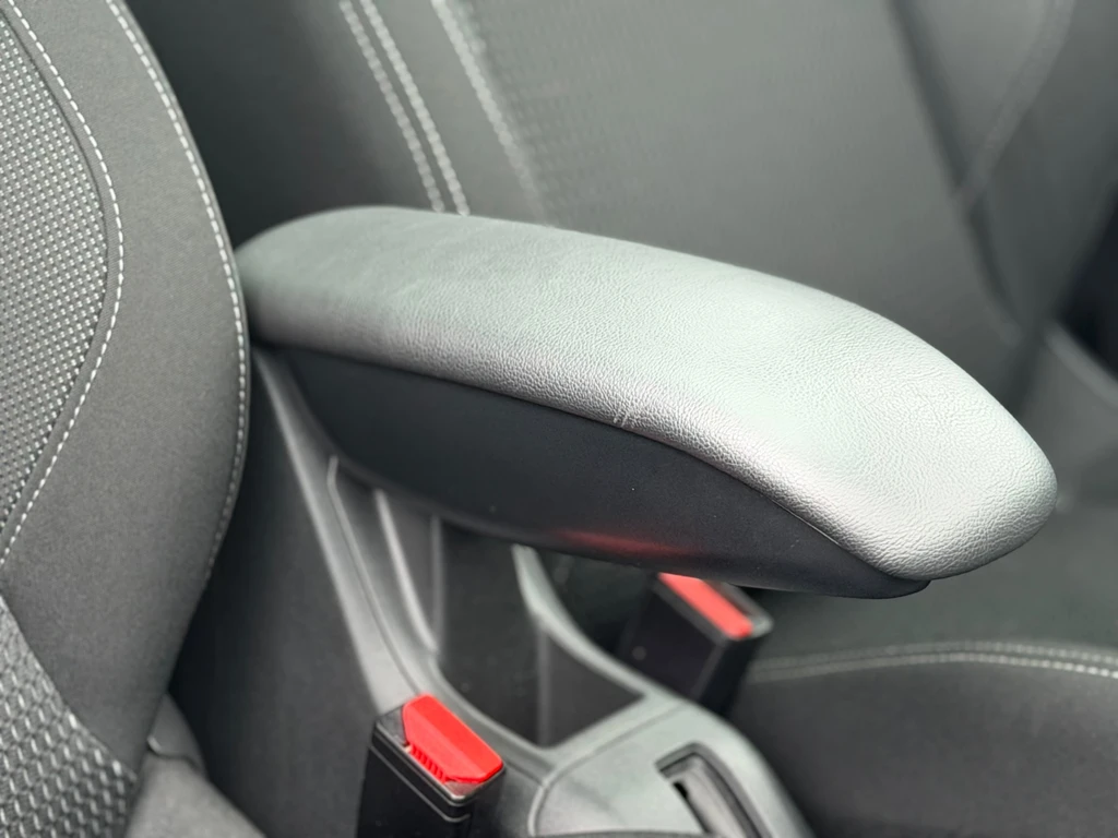 Peugeot 208 – foto 18