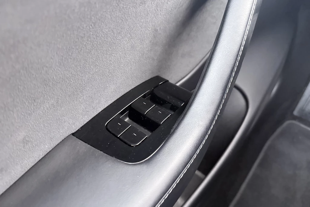 Tesla Model 3 – foto 15