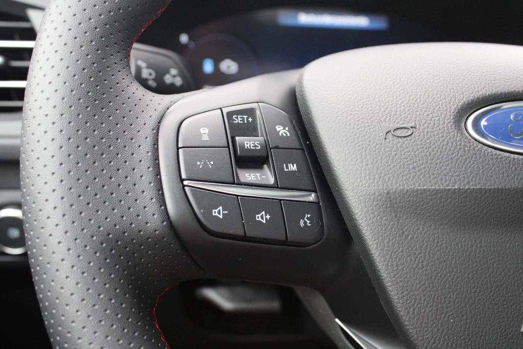 Ford Kuga – foto 24