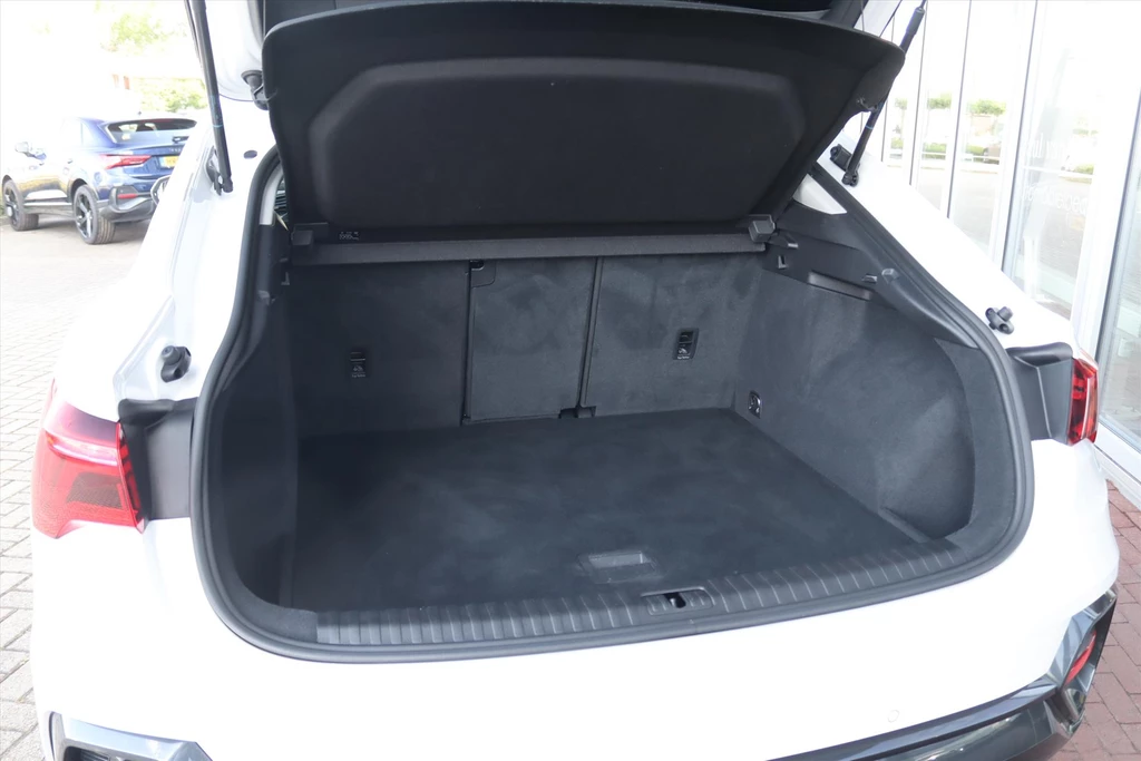 Audi Q3 – foto 43