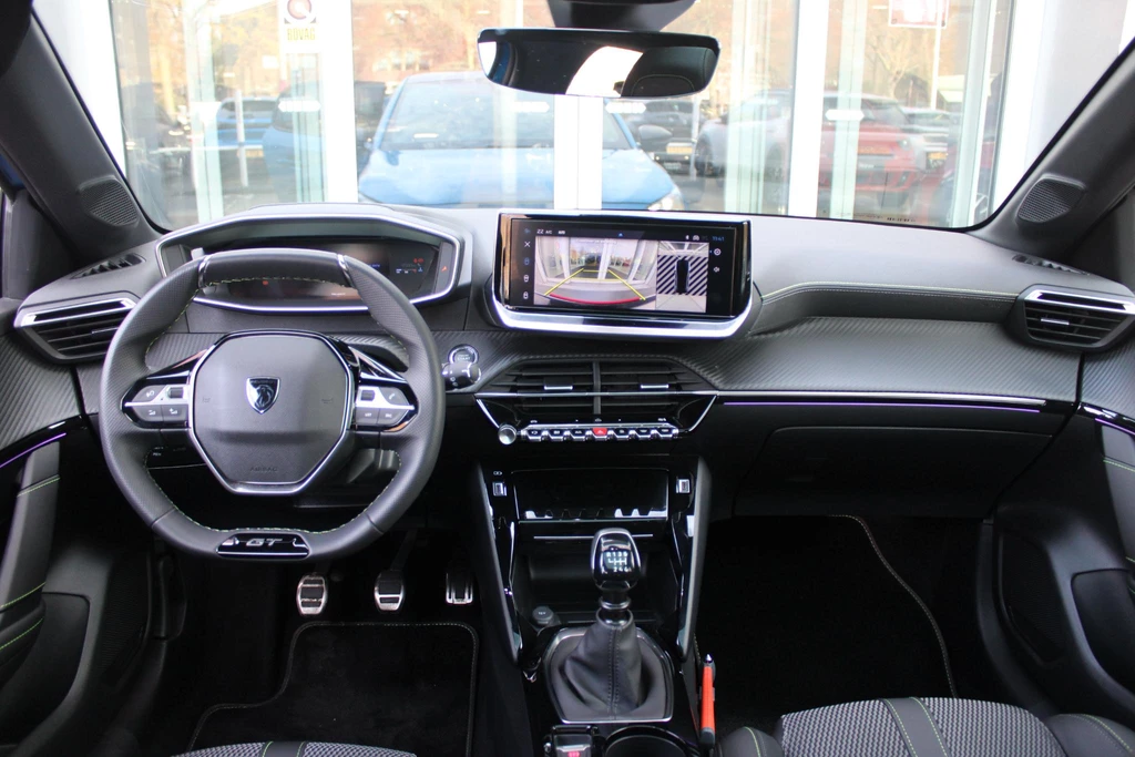 Peugeot 208 – foto 11