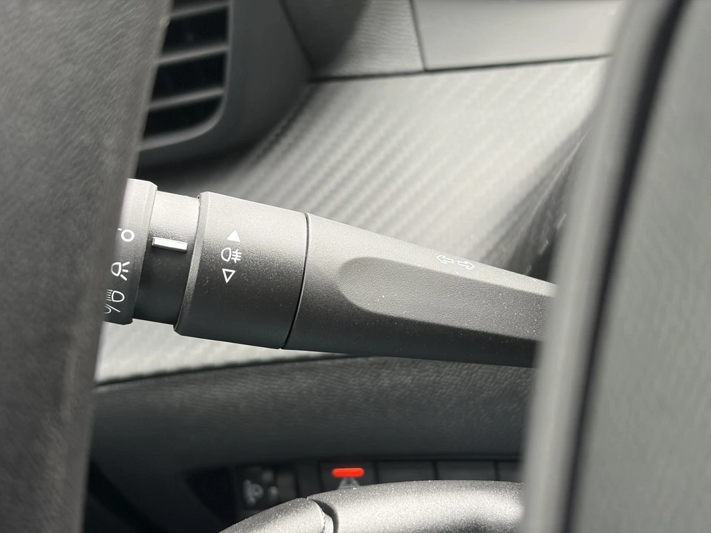 Peugeot 208 – foto 26
