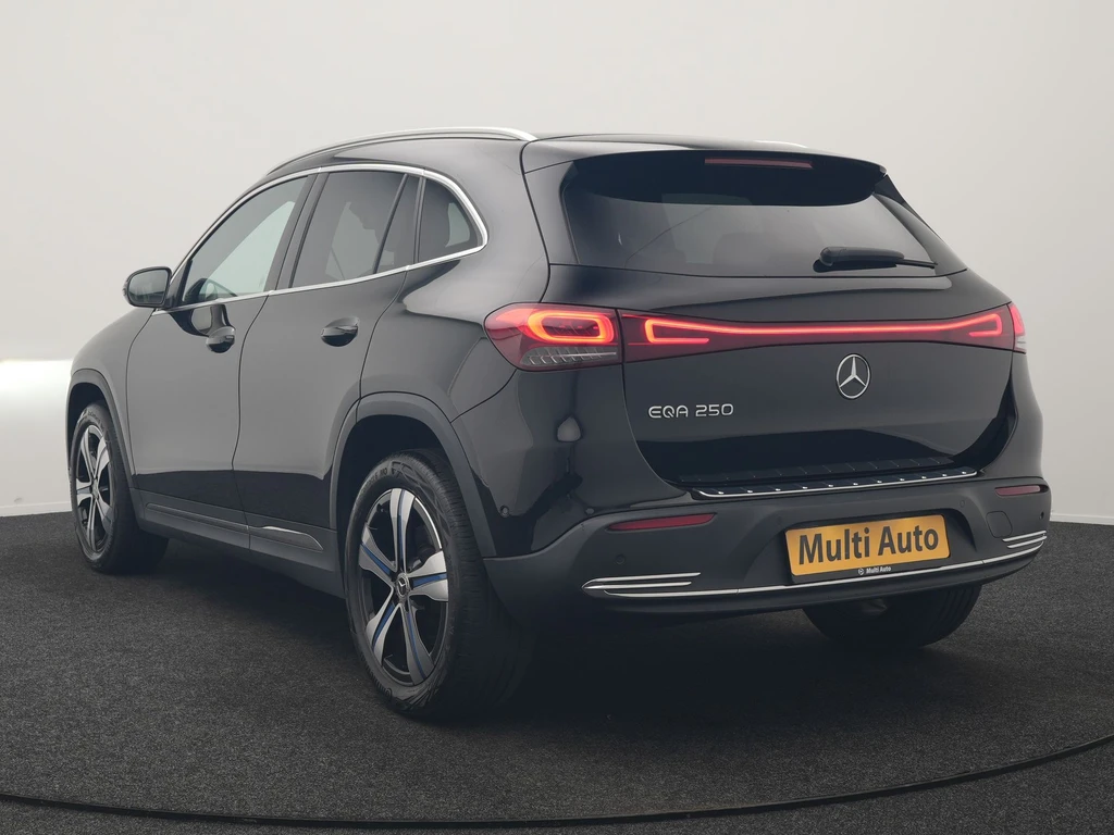 Mercedes-Benz EQA – foto 4