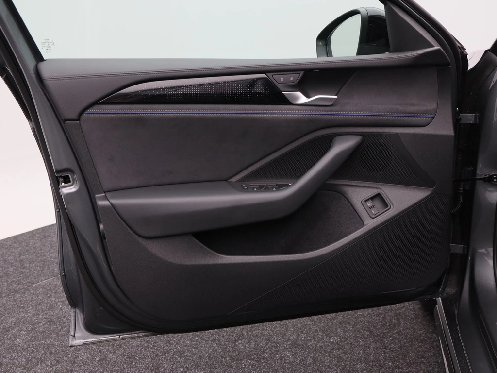 Volkswagen Passat – foto 21