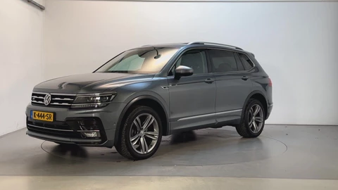 Volkswagen Tiguan Allspace 1.5 TSI 150pk DSG Highline Business R 7p. Panoramadak Leder Camera Stoelverwarming Virtual Cockpit