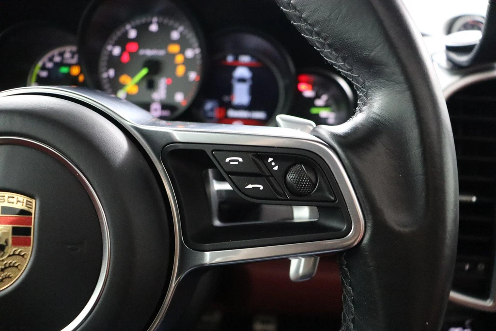 Porsche Cayenne – foto 16