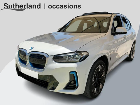 BMW iX3 High Executive 80 kWh | M Pakket | Panoramadak | 360 graden camera | Sportstoelen | Harman/kardon | Keyless entry | Elektrische achterklep | Stoelverwarming | Head Up Display