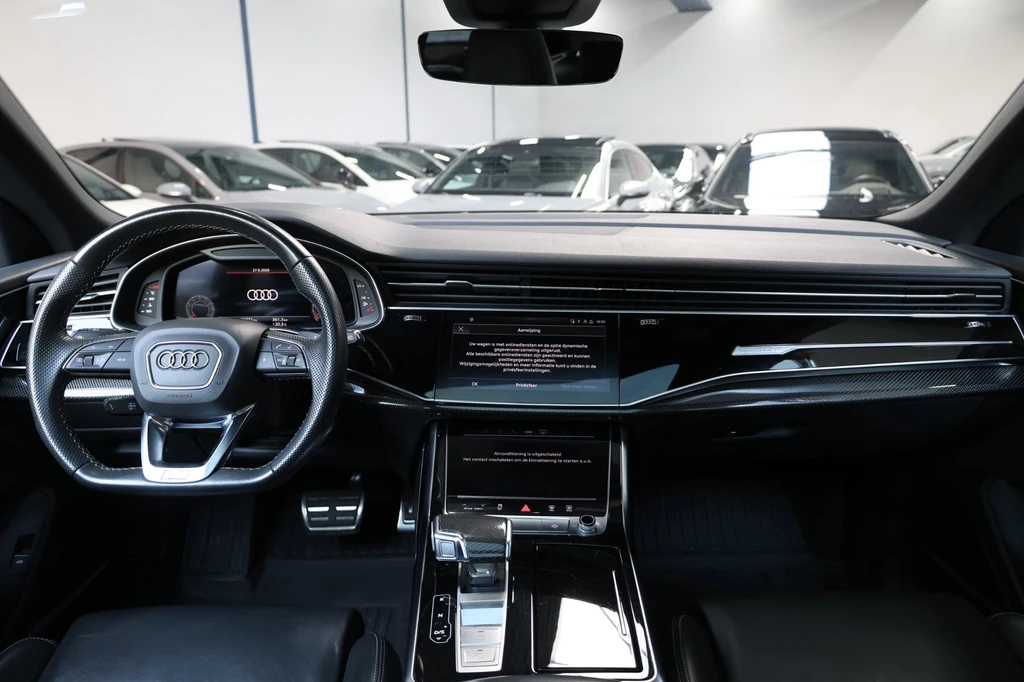 Audi Q8 – foto 9