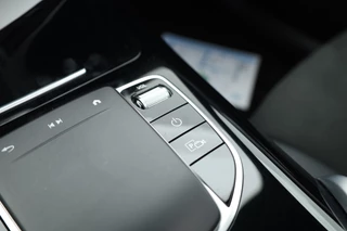 Mercedes-Benz EQC – thumbnail 31