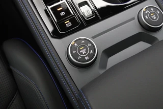 Volkswagen Touareg – thumbnail 15