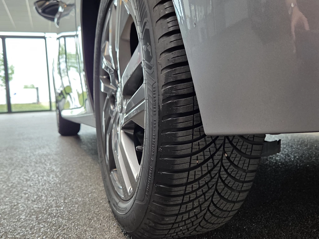 Peugeot 208 – foto 13