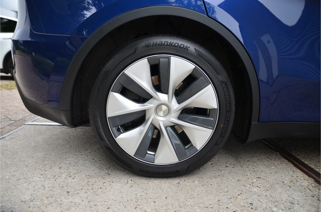 Tesla Model Y – foto 33